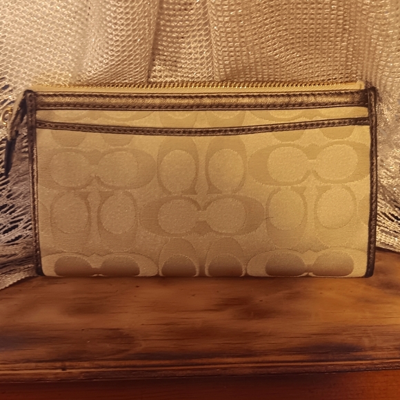 Poppy Coach wallet - Picture 4 of 10